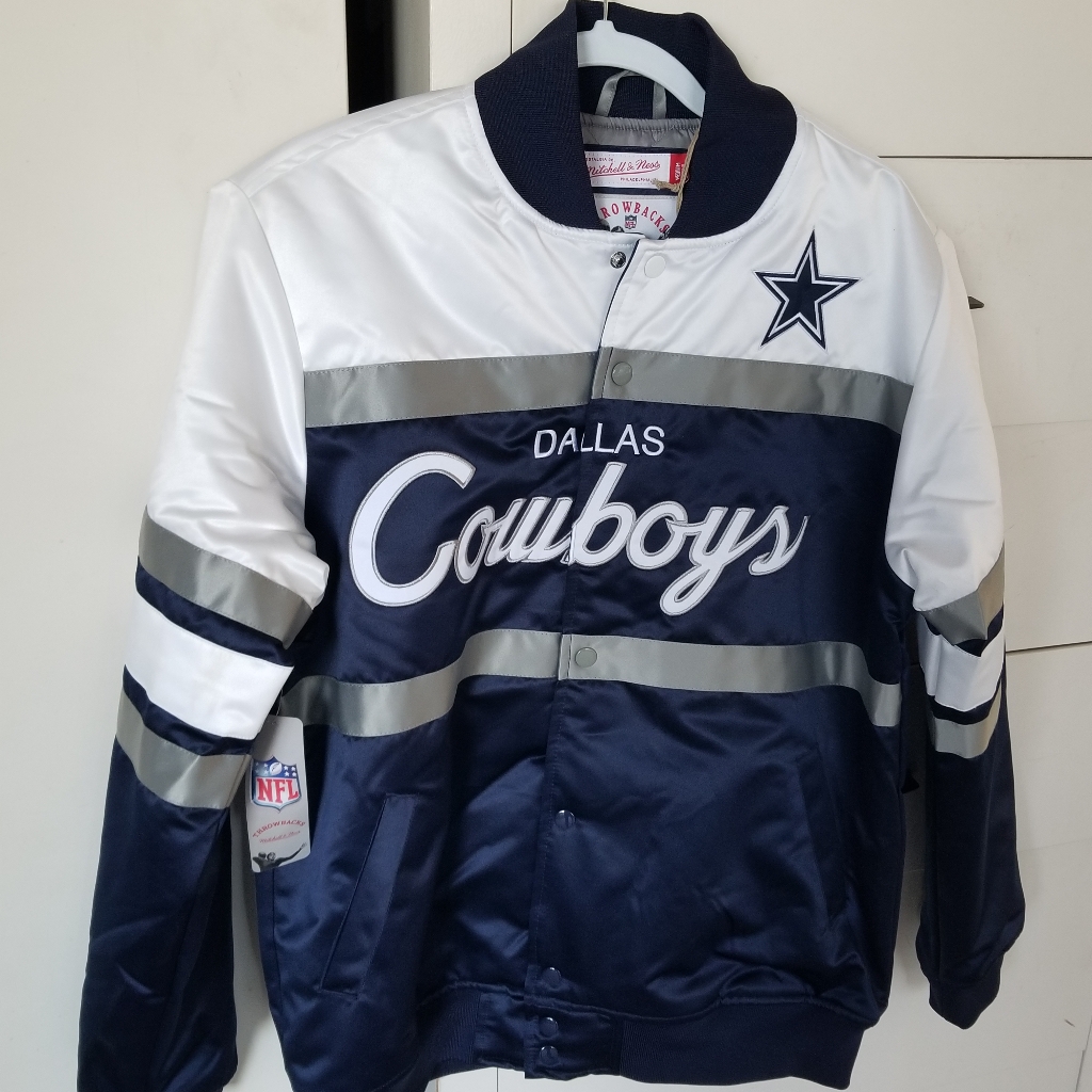 New Mitchell & Ness Dallas Cowboy Ladies Satin Puffy Jacket Medium
